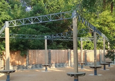 Терраса из металлоконструкций под ключ, проектирование, изготовление и монтаж от СтальСтрой-Лнд